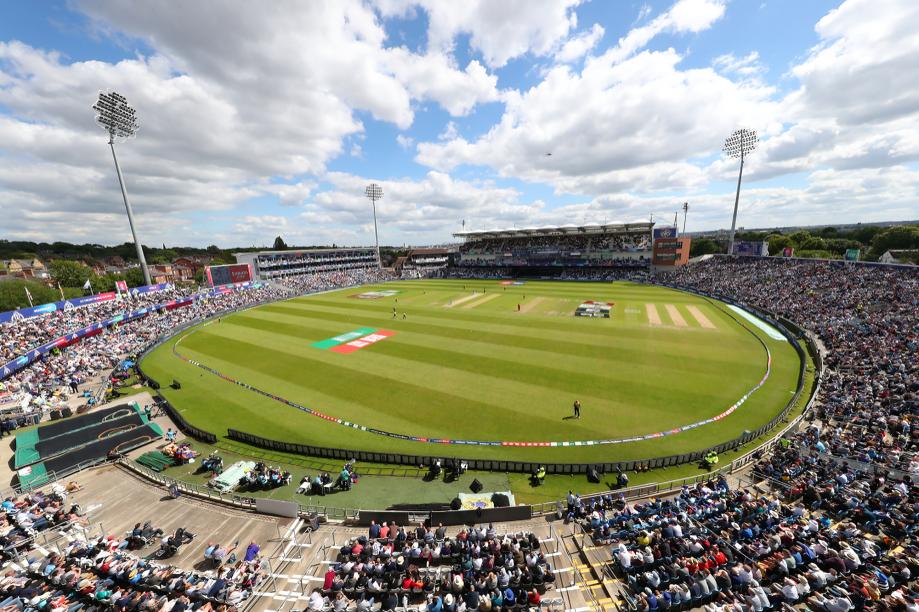 biggest cricket stadiums in England