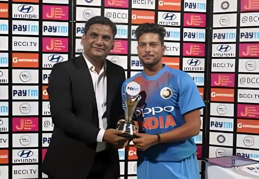 Kuldeep Yadav won the ‘relentless support’ award