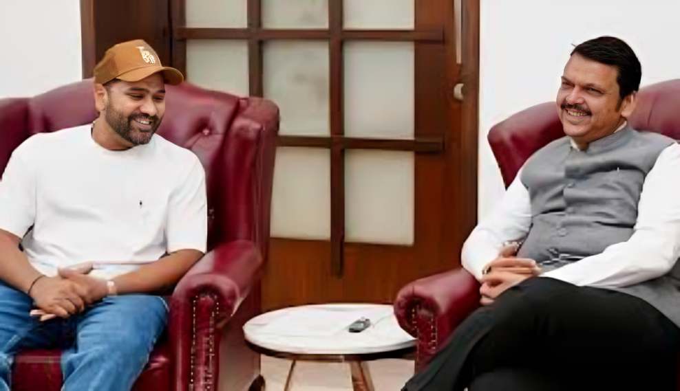 Maharashtra CM Devendra Fadnavis Felicitates Rohit Sharma for Test Success