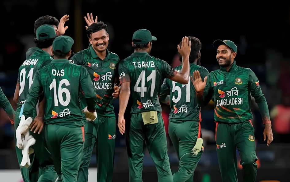 নাজমুল হোসেন শান্ত বাদ, শ্রীলঙ্কার বিপক্ষে টি-টোয়েন্টি সিরিজের জন্য দল ঘোষণা করেছে বাংলাদেশ।