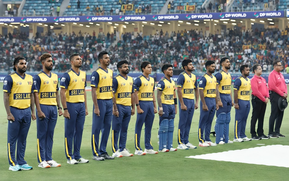 Asia Cup 2025: Reason Behind Sri Lankan Players Wearing Black Armbands in Super Four Clash with Bangladesh Revealed
