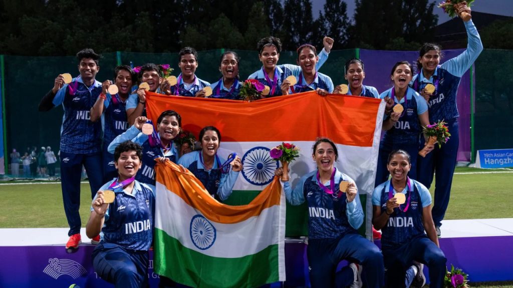 Harmanpreet Kaur ২০২৩ এশিয়ান গেমসে ভারতীয় নারী দলের স্বর্ণপদক