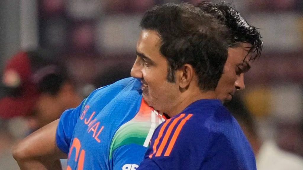 ভিভিএস লক্ষ্মণের পূর্ববর্তী কোচিং সাফল্য