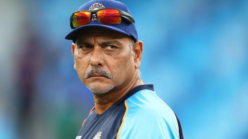 এখানে Ravi Shastri নাম করা স্কোয়াড রয়েছে: