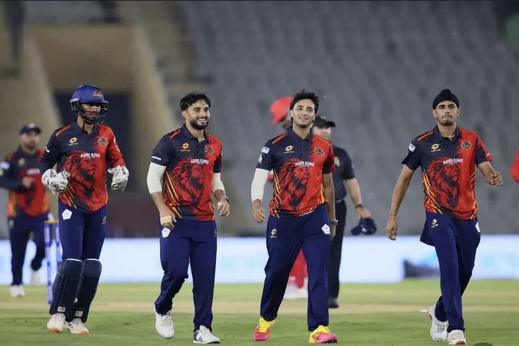 Abhishek Sharma তার বিধ্বংসী ফর্ম অব্যাহত রেখেছেন; লীগের দ্বিতীয় ম্যাচেই ৩৬ বলে ৮২ রান করেছেন